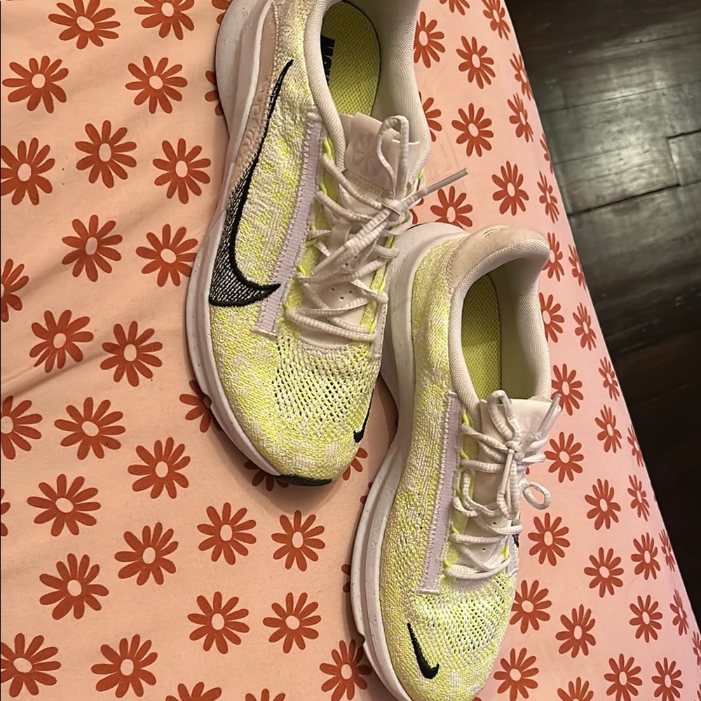Nike White and Yellow Athletic Shoes with Breathable Mesh